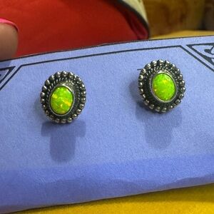 RARE!! Neon ballon OPAL aSTRRLING silver earrings